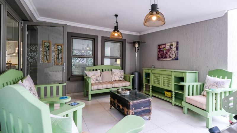 4 Bedroom Property for Sale in Blue Mountain Village Western Cape